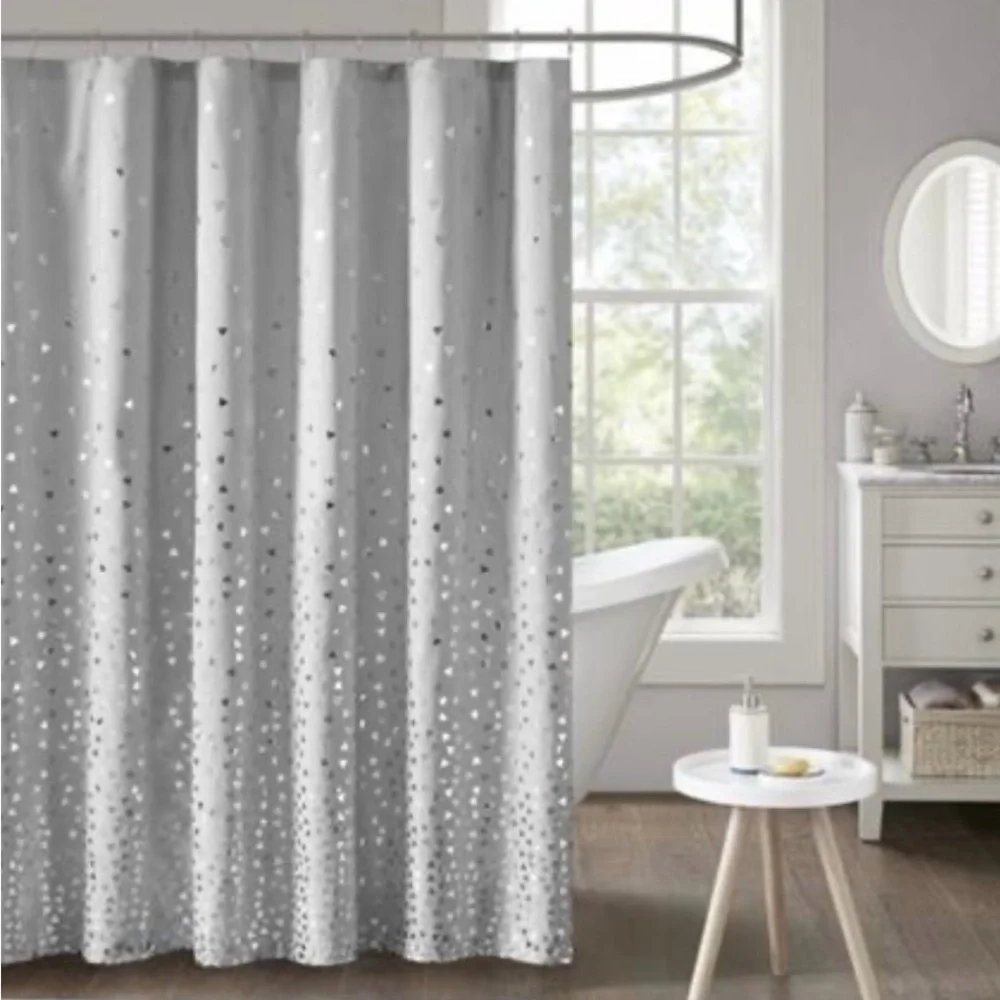 Intelligent Design Liv Printed Shower Curtain Gray/Silver